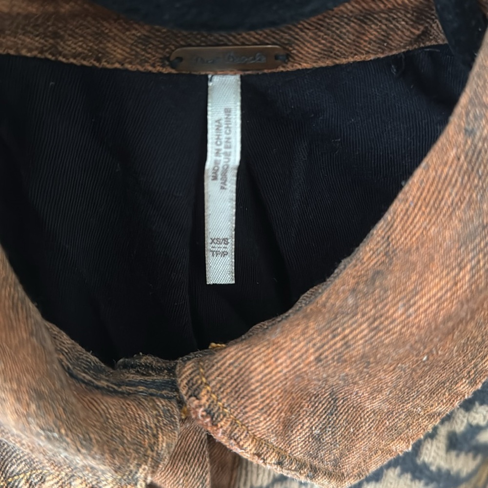 Free People We The Free Lakeside crochet denim sweater Jacket - Picture 14 of 16